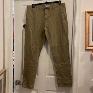 Men’s 38 Billabong Chinos